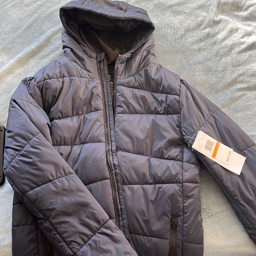 Spyder frontier puff jacket! Brand new